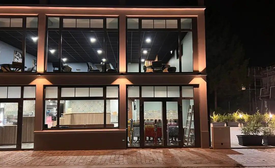 Batisse en ruine - Rénovation de gîte à Boué - Etablissements lemaire